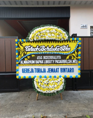 Papan Bunga Duka di Palolo